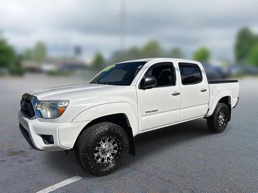 2014 Toyota Tacoma Base