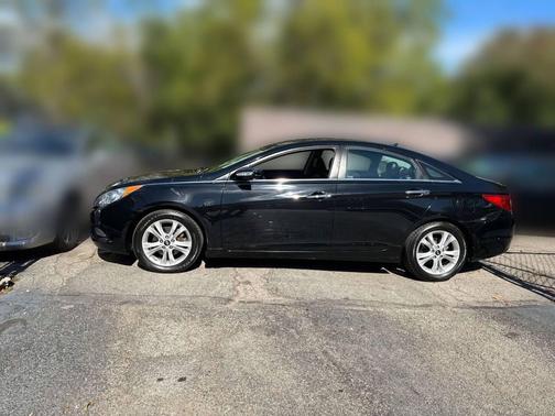 2013 Hyundai SONATA Limited