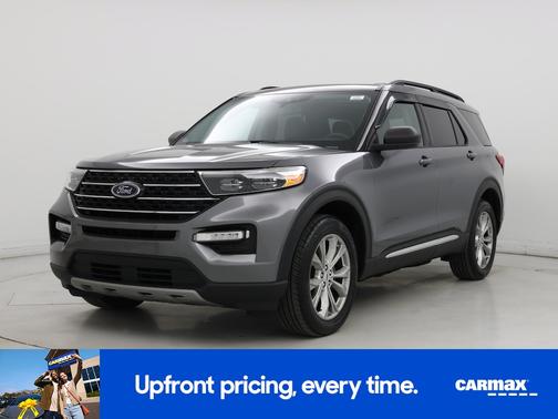 Gray 2021 Ford Explorer XLT