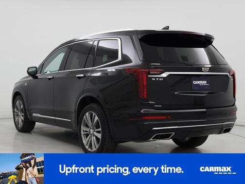 Black 2022 Cadillac XT6 Premium Luxury