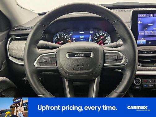 Silver 2022 Jeep Compass Latitude Lux