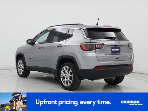 Silver 2022 Jeep Compass Latitude Lux