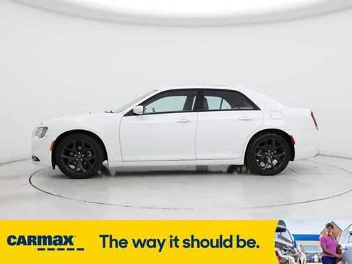 2022 Chrysler 300 S