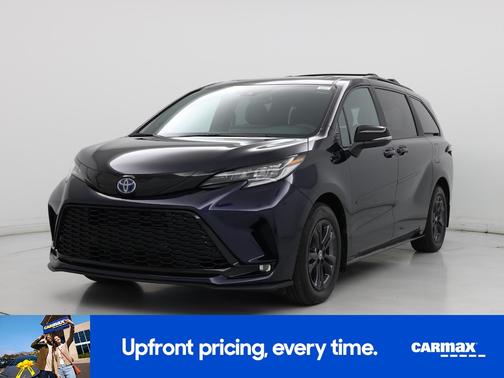 2025 Toyota Sienna XSE