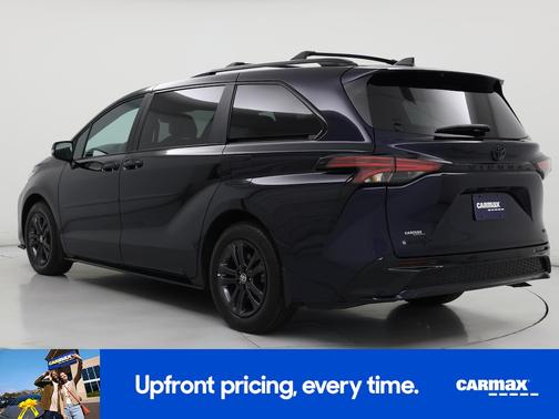 2025 Toyota Sienna XSE