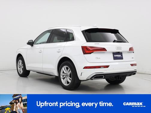 White 2023 Audi Q5 S-Line Premium