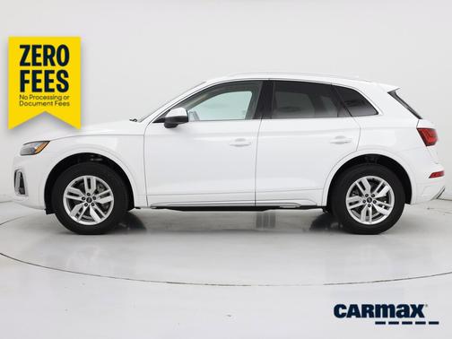 White 2023 Audi Q5 S-Line Premium