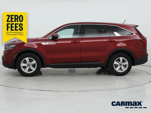 Red 2023 Kia Sorento LX