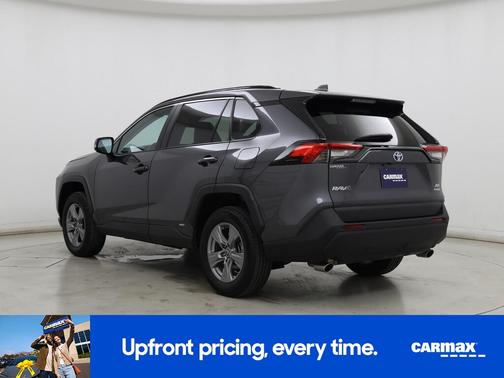 2022 Toyota RAV4 Hybrid XLE