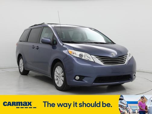 2014 Toyota Sienna XLE