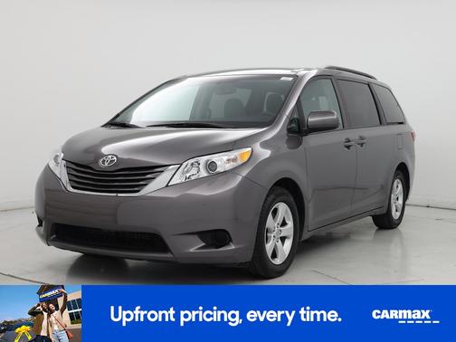 2017 Toyota Sienna LE