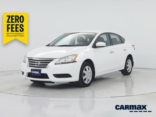 White 2015 Nissan Sentra SV