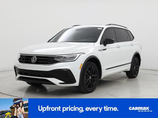 White 2022 Volkswagen Tiguan SE R-Line Black
