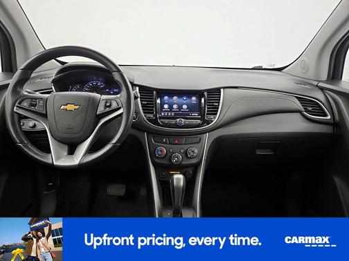 White 2020 Chevrolet Trax LT