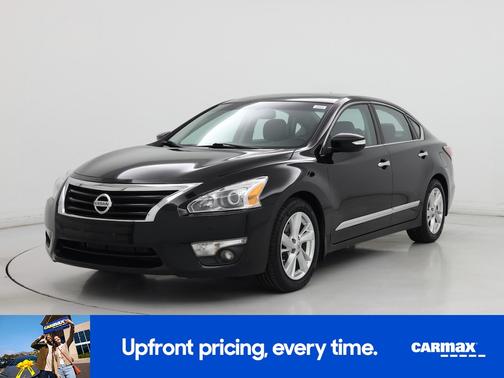 Black 2015 Nissan Altima SL