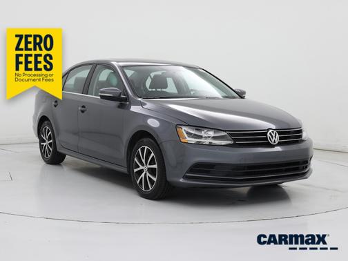 Gray 2018 Volkswagen Jetta SE