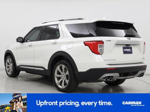 White 2020 Ford Explorer Platinum