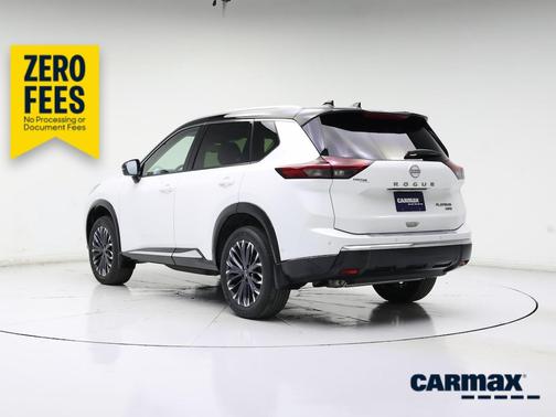 White 2025 Nissan Rogue Platinum