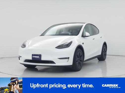 White 2025 Tesla Model Y Long Range