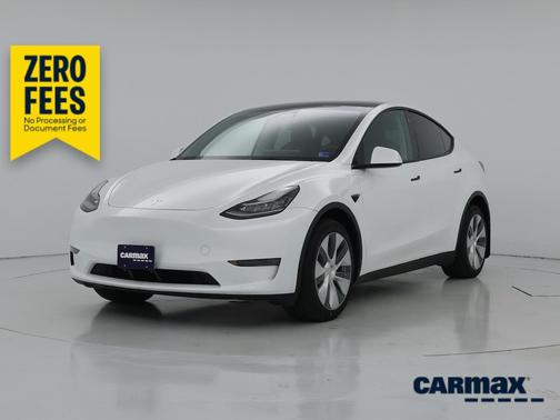 White 2023 Tesla Model Y Long Range