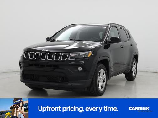 Black 2023 Jeep Compass Latitude
