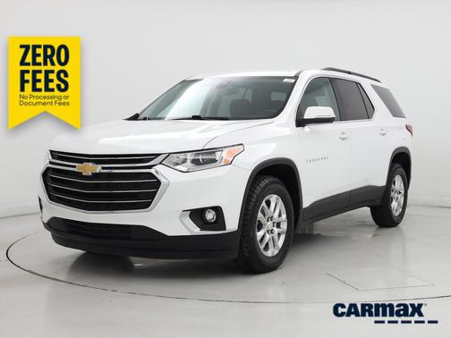 White 2021 Chevrolet Traverse LT Cloth