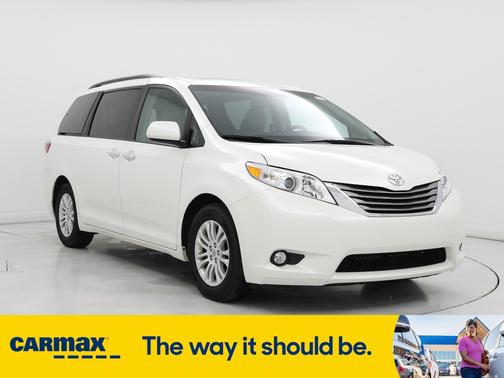 2015 Toyota Sienna XLE