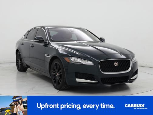 2017 Jaguar XF Prestige