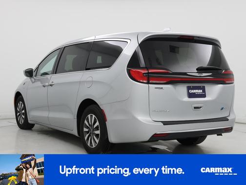 Silver 2022 Chrysler Pacifica Hybrid Touring L