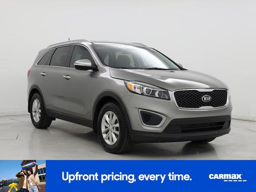 Gray 2017 Kia Sorento LX