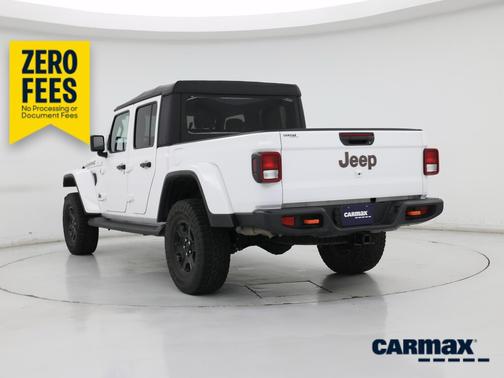 White 2023 Jeep Gladiator Mojave