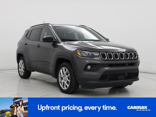 2023 Jeep Compass Latitude Lux