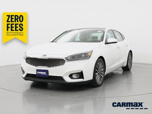 White 2018 Kia Cadenza Premium