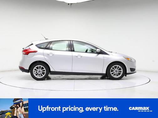Silver 2017 Ford Focus SE