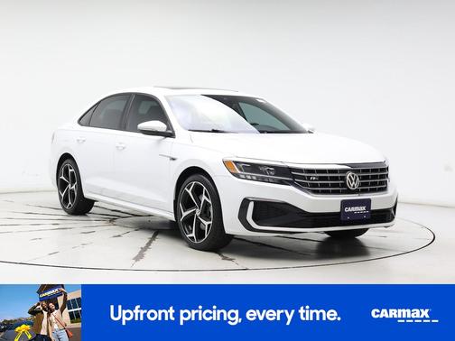 2021 Volkswagen Passat R-Line