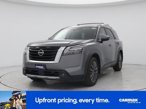 Gray 2022 Nissan Pathfinder SL