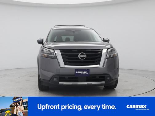 Gray 2022 Nissan Pathfinder SL