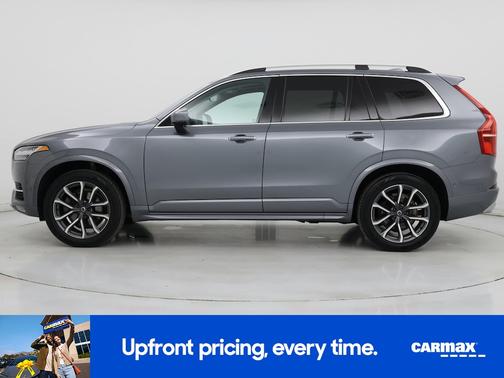 2019 Volvo XC90 T6 Momentum