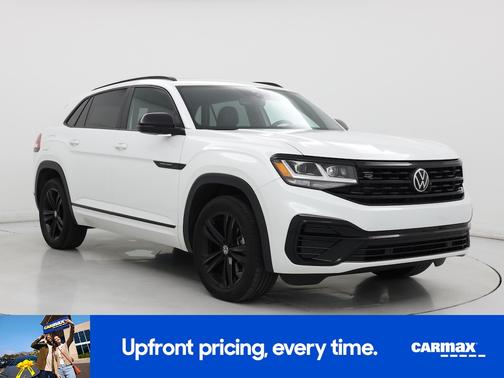 White 2023 Volkswagen Atlas Cross Sport SEL R-Line Black