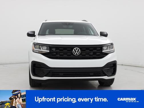 White 2023 Volkswagen Atlas Cross Sport SEL R-Line Black