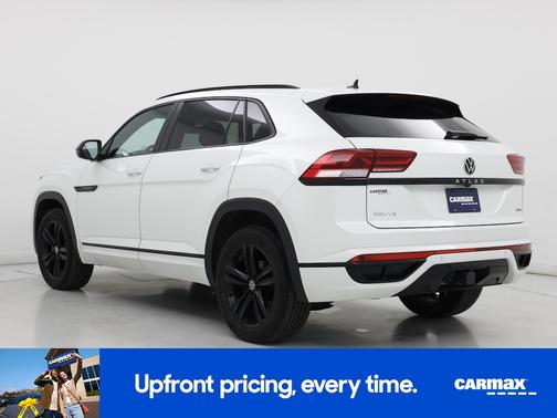 White 2023 Volkswagen Atlas Cross Sport SEL R-Line Black