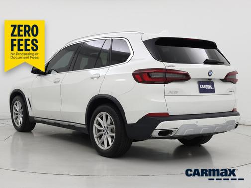 White 2022 BMW X5 xDrive40i