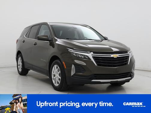 Green 2023 Chevrolet Equinox LT