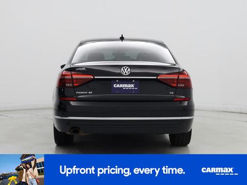 2017 Volkswagen Passat SE