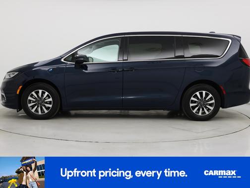 2022 Chrysler Pacifica Hybrid Touring L