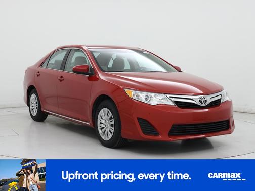 Red 2014 Toyota Camry LE