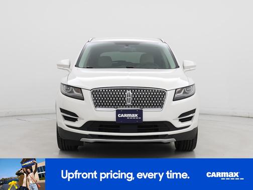 White 2019 Lincoln MKC