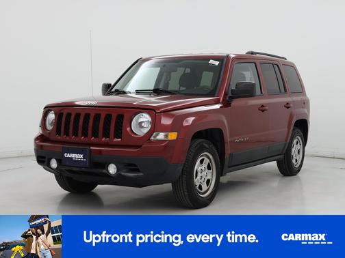 Red 2015 Jeep Patriot Sport