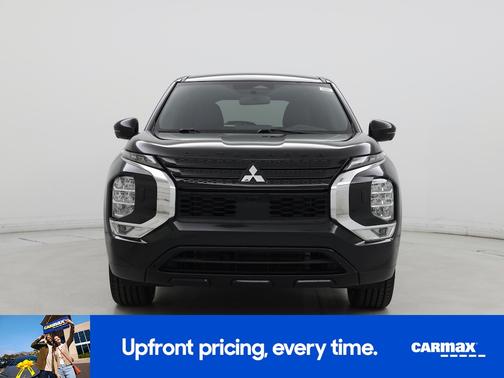 Blue 2023 Mitsubishi Outlander SE Black Edition