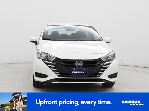 2023 Nissan Versa SV